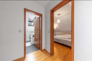 Schöne 2,5-Zimmer-Maisonette-Wohnung in Bonn Mehlem für Pärchen oder Singles – Die vollständige Adresse der Immobilie erhältst du vom Anbieter., 53179 Mehlem, Bonn – Vorschaubild 13
