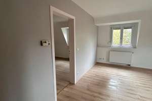 Teilmöblierte geschmackvolle 2,5 Zi Wohnung in Stgt. Nord (im Mietpreis enthalten) – Azenbergstraße 58, 70192 Lenzhalde, Stuttgart – Vorschaubild 10