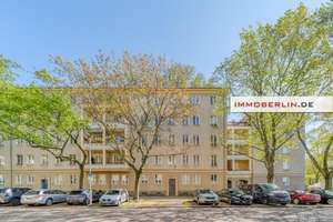 IMMOBERLIN.DE - Top-Citylage! Helle 2-Zimmer-Wohnung mit Sonnenbalkon nahe Frankfurter Tor – Die vollständige Adresse der Immobilie erhältst du vom Anbieter., 10243 Friedrichshain, Berlin – Vorschaubild 1