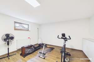 Ein Logenplatz im Grünen – großzügiges Eckhaus mit unverbaubarer Fernsicht – Die vollständige Adresse der Immobilie erhältst du vom Anbieter., 93055 Brandlberg-Keilberg, Regensburg – Vorschaubild 26