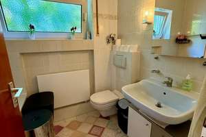 Gepflegte 3-Zimmer-Eigentumswohnung mit 72,54m² - Balkon & Stellplatz in Wiesbaden-Bierstadt – Von-Leyden-Straße 6, 65191 Bierstadt, Wiesbaden – Vorschaubild 8