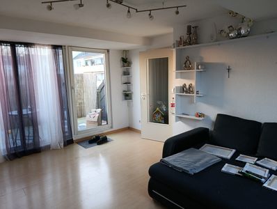 Helle 2-Zimmer Wohnung mit Balkon