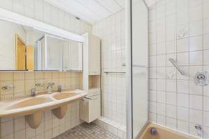 Traumhafte Endetagenwohnung mit großzügiger Aufteilung auf einem grünen Grundstück mit Erbbau... – Die vollständige Adresse der Immobilie erhältst du vom Anbieter., 21079 Rönneburg, Hamburg – Vorschaubild 12
