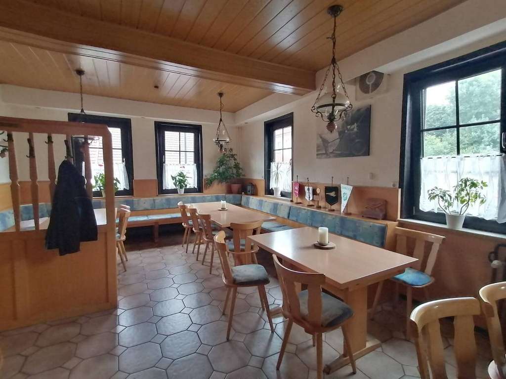 Immobilie in Feldatal - Vom Traditionshaus zum modernen Wohnensemble!

 - Bild 1