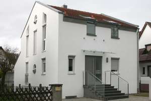 Schönes Haus mit sechs Zimmern in Göppingen (Kreis), Uhingen – Römerstraße 28, 73066 Uhingen – Vorschaubild 1