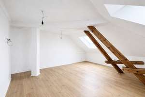 STUDENTEN-Wohngemeinschaft - 1 Zimmer in der Frauenstraße / Ulm-Mitte - Frauenstraße Parkseite- – Frauenstraße 85, 89073 Mitte, Ulm – Vorschaubild 2