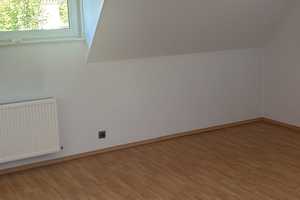Geräumiges, günstiges 8-Raum-Einfamilienhaus in Beverungen – Weredunstrasse 47, 37688 Höxter (Kreis) – Vorschaubild 4