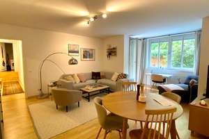 Ruhige Hinterhofwohnung in Bestlage: Helle EG‑Wohnung mit Terrasse – Heinrich-Roller-Straße 14, 10405 Prenzlauer Berg, Berlin – Vorschaubild 2