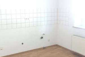 Großzügige 2-Zimmer-Wohnung mit Wannenbad im Erdgeschoss – Am Bocklerbaum 21, 45307 Kray, Essen – Vorschaubild 9