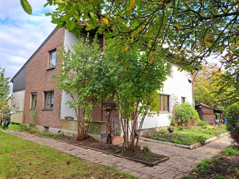 Haus kaufen in NeukirchenVluyn ImmoScout24