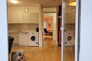 Kürfürstendamm, Savignyplatz: allfurnished and equipped 2-Zimmer Wohnung mit Balkon Charlottenburg – Kantstraße 10000, 10623 Charlottenburg, Berlin – Vorschaubild 1