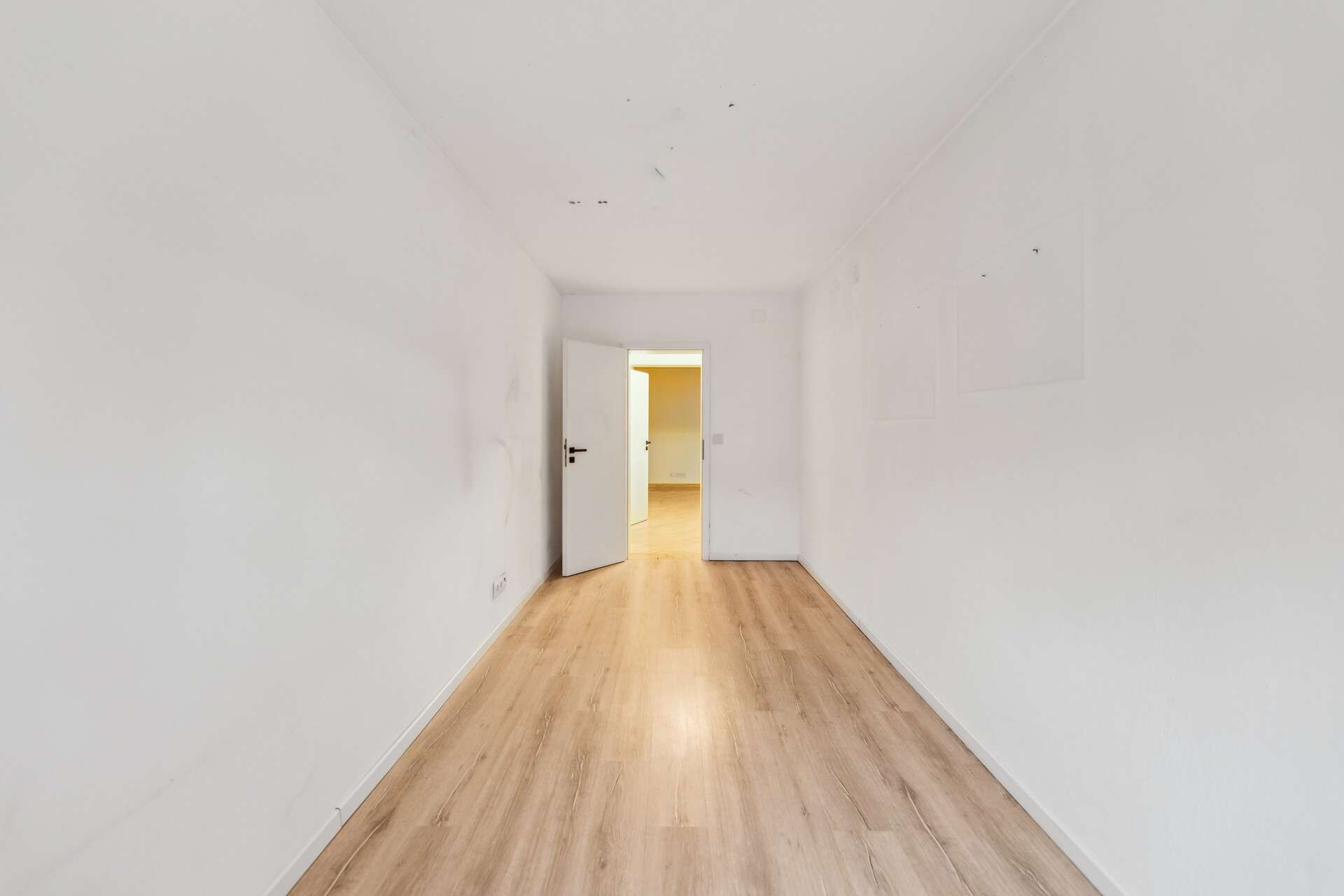 Immobilie in Muhr am See - Erdgeschosswohnung mit Wintergarten und Terrasse - Bild 2