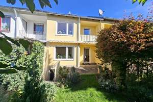 Einziehen und wohlfühlen! Gepflegtes RMH mit Garage in ruhiger Lage! – Die vollständige Adresse der Immobilie erhältst du vom Anbieter., 86179 Haunstetten-Ost, Augsburg – Vorschaubild 1