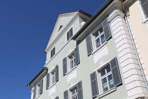 Großzügig geschnitten: 5-Zimmer-Wohnung- Hohenzollernhöfe-Neobarocker Stil