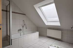 Lichtdurchflutete Dachgeschosswohnung – Günter-Hartenstein-Straße 6, 34537 Bad Wildungen – Vorschaubild 16