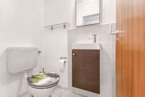 Wohnen mit Ruhe & Komfort: Charmante 3-Zimmer-Wohnung in München-Moosach – Die vollständige Adresse der Immobilie erhältst du vom Anbieter., 80997 Moosach-Bahnhof, München – Vorschaubild 12