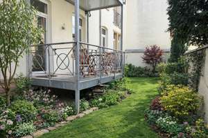 Neuenheim Marktplatz: 2-Zimmer-Wohnung mit Garten & Balkon