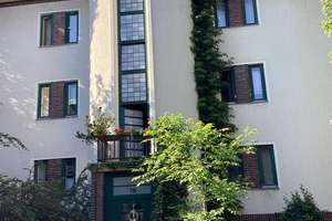 Wohnen über den Dächern von Chemnitz, einmal anders! Im Bauhausstil, mitten im Grünen. – Trinitatisstraße 18, 9131 Hilbersdorf, Chemnitz – Vorschaubild 1