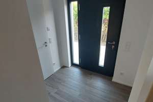 Neues Zuhause in Hochzoll: 3,5-Zimmer-Wohnung mit Terrasse und eigenem Garten – Oberländer Straße 45 1/4, 86163 Hochzoll-Süd, Augsburg – Vorschaubild 8