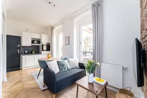 First occupancy: completely renovated studio apartment with garden in a new building in Berlin