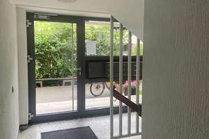 Perfektes-2-Zi.-Business-Aptmt. in sehr ruh. Wohnl. von Golzheim, Duschbad, Loggia und TG-Stellpl. – Die vollständige Adresse der Immobilie erhältst du vom Anbieter., 40474 Golzheim, Düsseldorf – Vorschaubild 2