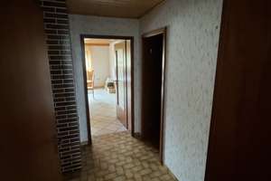 Großzügiges Einfamilienhaus mit Doppelgarage und Werkstatt – Die vollständige Adresse der Immobilie erhältst du vom Anbieter., 95659 Arzberg – Vorschaubild 50