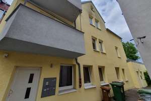 Mehrparteienhaus in Stuttgart-Gablenberg - ruhige Lage & guter Zustand – Die vollständige Adresse der Immobilie erhältst du vom Anbieter., 70186 Gablenberg, Stuttgart – Vorschaubild 2