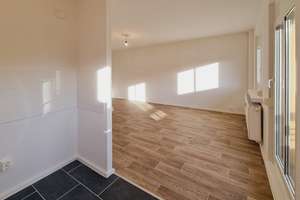3-Zimmer-Wohnung mit Renovierung - Sie sind ab Stunde 0 dabei! – Herzogswalder Straße 5, 1169 Gorbitz-Ost, Dresden – Vorschaubild 4