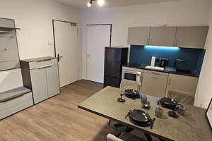 Luxuriöse Helle**VOLL MÖBELIERTE** 2-Zimmer Wohnung in Bonn Nordstadt ***Erstbezug*** – Mackestraße 28, 53119 Nordstadt, Bonn – Vorschaubild 4