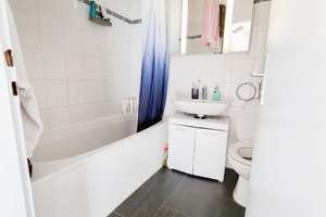 Ohne Makler | 1,5-Zimmer DG-Wohnung mit Südwest-Terrasse und Einbauküche nahe FH – Geistenstr. 20, 40476 Derendorf, Düsseldorf – Vorschaubild 7