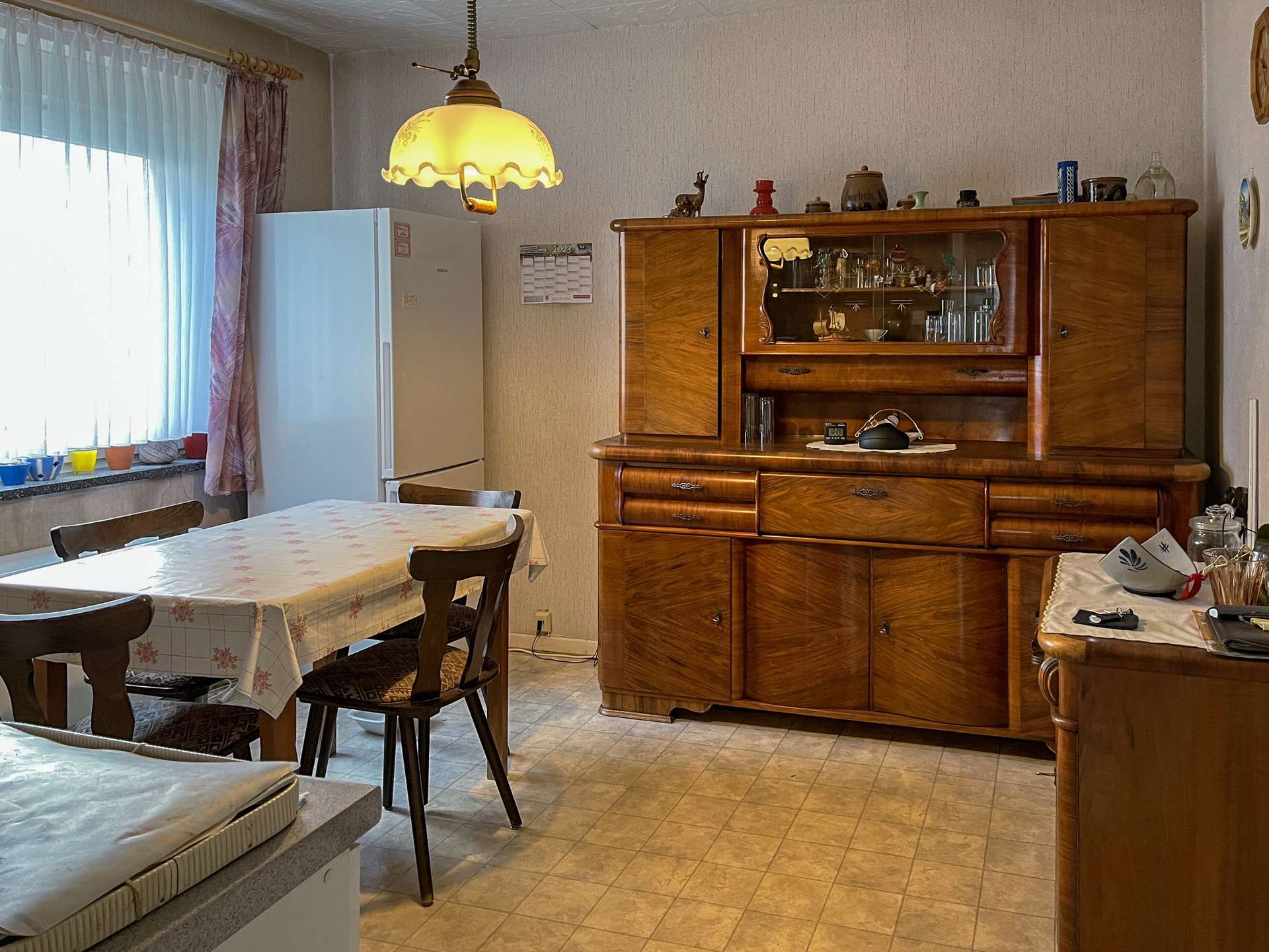 Immobilie in Hamm (Sieg) - Renovierungsbedürftige Doppelhaushälfte mit Garage auf einem Erbpachtgrundstück in Hamm/Sieg! - Bild 7