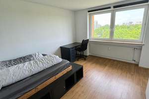 Helle, sonnige möblierte 3 Zi. Whg im 6 OG, traumhafter Blick, TG f. 1,5 Jahre zu vermieten – Annette-Kolb-Anger 14, 81737 Neuperlach, München – Vorschaubild 6