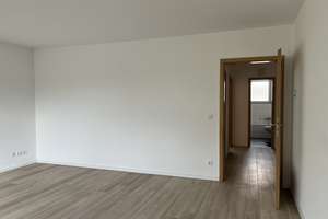 HÖHSCHEID: 2-Zimmer, Wannenbad, BALKON ruhige aber zentrale Lage! – Köcherstr. 6, 42657 Solingen-Mitte, Solingen – Vorschaubild 7