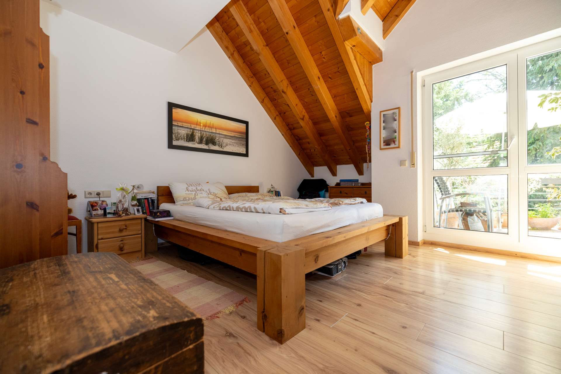 Immobilie in Niedereschach - Wohlfühlen auf allen Ebenen – modernes Zweifamilienhaus mit Garten und flexibler Nutzung - Bild 9