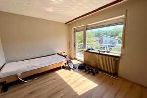 Gepflegtes Einfamilienhaus mit Garten und Garage in zentraler Lage von Losheim am See- Rissenthal – Merzig-Wadern (Kreis) – Vorschaubild 12