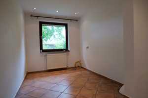 Bungalow mit zwei Wohneinheiten in idyllischer Lage von Raderthal zu verkaufen -freiwerdend- – Köln – Vorschaubild 10