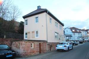 Charmantes Wohnhaus - Top gepflegt mit besonderem Charakter – Die vollständige Adresse der Immobilie erhältst du vom Anbieter., 36110 Schlitz – Vorschaubild 3