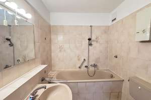 Bonn – Brüser Berg • Helle Dreizimmerwohnung mit Balkon, Einbauküche u. TG-Stellplatz – Die vollständige Adresse der Immobilie erhältst du vom Anbieter., 53125 Brüser Berg, Bonn – Vorschaubild 9