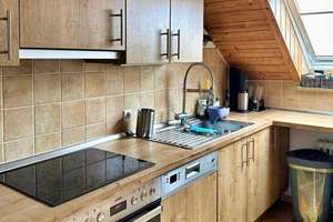 2 Zimmer- Dachgeschoss- Wohnung in schöner Wohnlage in Neu-Ulm / Pfuhl – 89233 Neu-Ulm – Vorschaubild 2