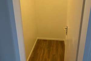 Helle renovierte 2-Zimmer-Wohnung mit Südbalkon & Fernblick – Dessauer Straße 65, 70376 Hallschlag, Stuttgart – Vorschaubild 14