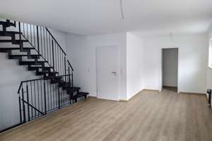 * Idyllisch gelegene moderne Doppelhaushälfte in Reichling zu mieten! * – Die vollständige Adresse der Immobilie erhältst du vom Anbieter., 86934 Reichling – Vorschaubild 3