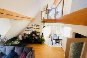 Schöne 2,5-Zimmer-Maisonette-Wohnung (provisionsfrei)
