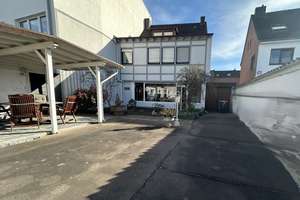 Wohnhaus mit Ladenlokal, Garagen und Lagerhalle – Die vollständige Adresse der Immobilie erhältst du vom Anbieter., 52355 Gürzenich, Düren – Vorschaubild 36