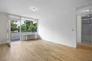 ROGERS: Helle Wohnung mit perfektem Grundriss und Westbalkon in ruhiger Lage – Die vollständige Adresse der Immobilie erhältst du vom Anbieter., 81825 Josephsburg, München – Vorschaubild 8