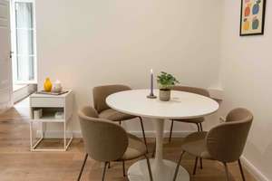Schöne *vollmöblierte* frisch sanierte 2 Zimmer-Wohnung mit großer Terrasse. – Robenstraße 67, 52070 Jülicher Straße, Aachen – Vorschaubild 4