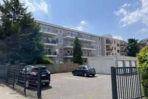 2-Zimmer Wohnung im 1. OG mit Balkon in Köln-Deutz – Gießener Straße 25, 50679 Deutz, Köln – Vorschaubild 2