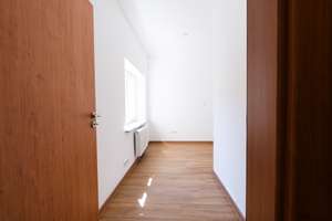 Modernes Wohnglück: 4-Zimmer EG-Wohnung in Fürth-Vach mit Garten – Vacher Straße 486, 90768 Vach, Flexdorf, Ritzmannshof, Fürth – Vorschaubild 8