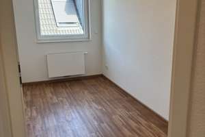 ALTE SEILEREI: 3 ZIMMER, DUSCHBAD, GÄSTE-LWC, HAUSWIRTSCHAFTSRAUM, BAKON UND STELLPLATZ – Leyentalstr. 24, 47799 Cracau, Krefeld – Vorschaubild 19