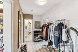 Lokale zwei-Zimmer Wohnung in Köln-Ehrenfeld – Die vollständige Adresse der Immobilie erhältst du vom Anbieter., 50827 Neuehrenfeld, Köln – Vorschaubild 2