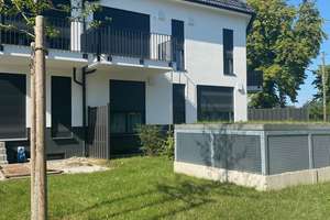 **Neuwertige 2 Zimmer Wohnung inkl. Einbauküche mit Kochinsel und Balkon** – Die vollständige Adresse der Immobilie erhältst du vom Anbieter., 80999 Untermenzing, München – Vorschaubild 2